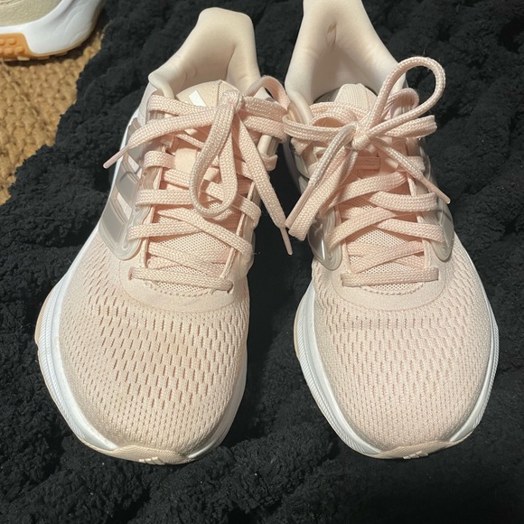 Adidas running shoes BOUNCE fits a 6 ROSE GOLD - Picture 6 of 8